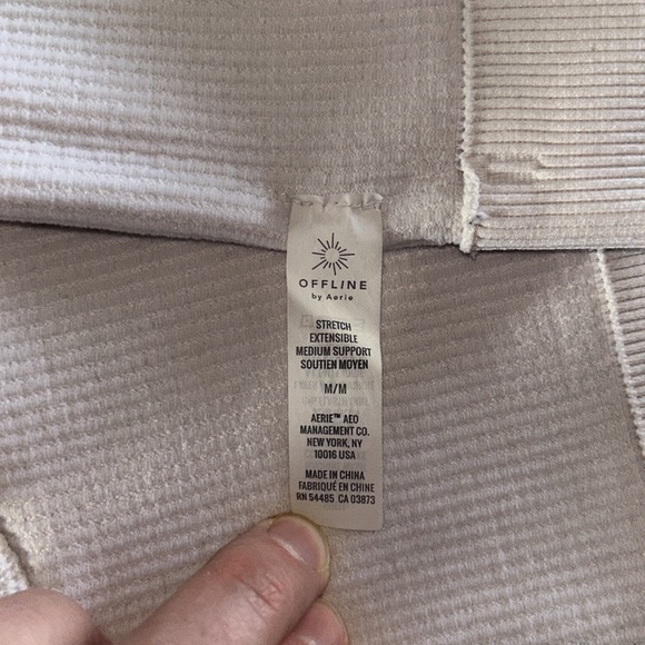 Aerie, offline bra/crop top. - Picture 3 of 4